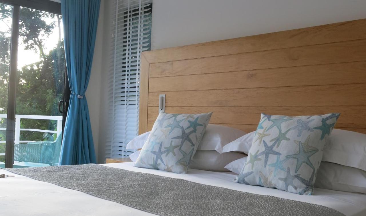 Lyla Beach Villa Pointe Au Sel Eksteriør bilde