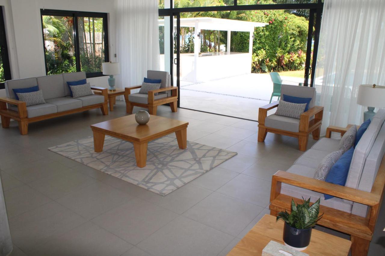 Lyla Beach Villa Pointe Au Sel Eksteriør bilde