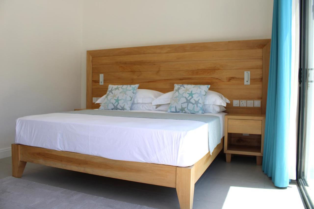 Lyla Beach Villa Pointe Au Sel Eksteriør bilde